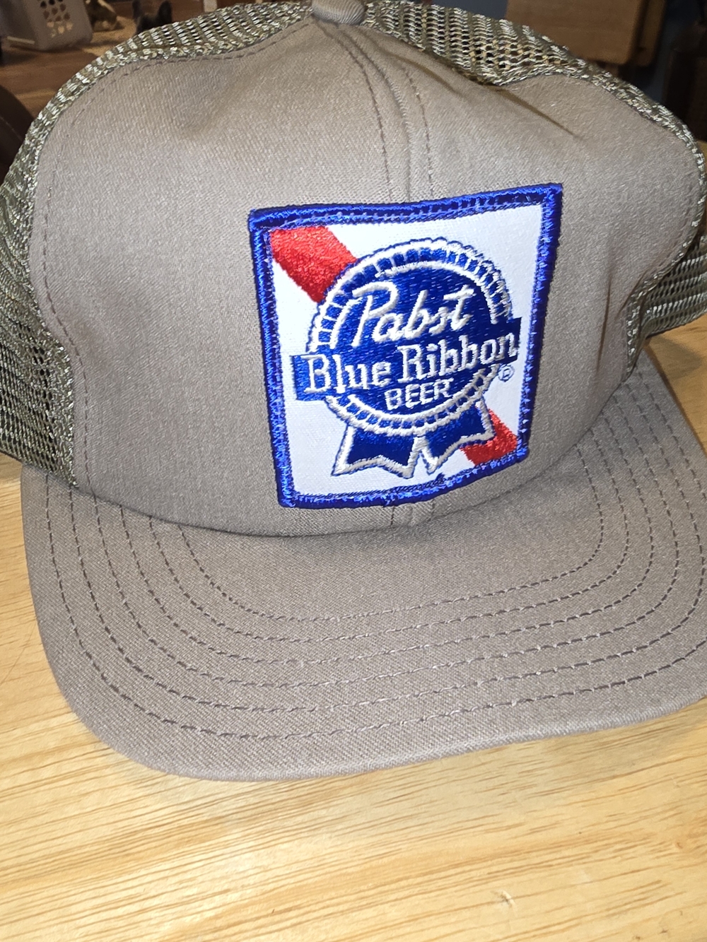 Pabst Blue Ribbon PBR Beer Snap Back - Mesh Cap - Trucker Hat - Adjustable - EUC